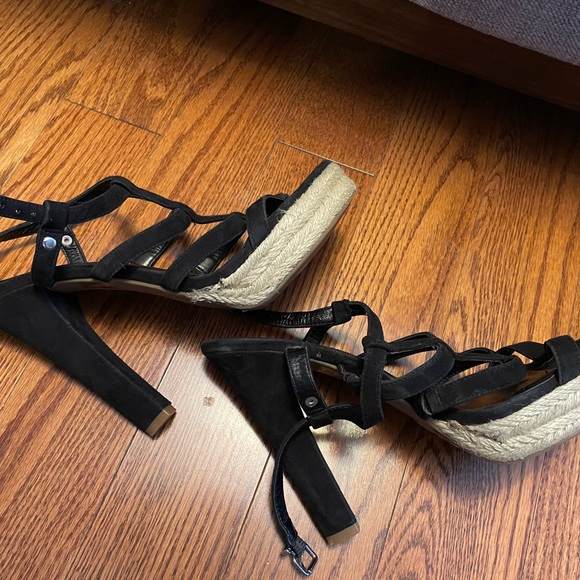 BCBC size 91/2 black women’s shoes - Picture 3 of 4